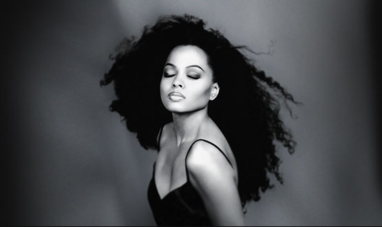 The iconic Diana Ross at the Kallimarmaro Stadium!